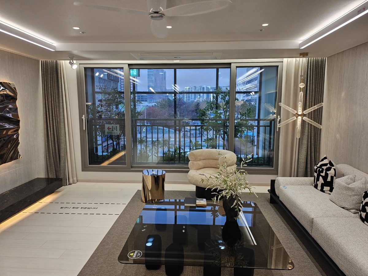 고진역로제비앙 모델하우스 img1